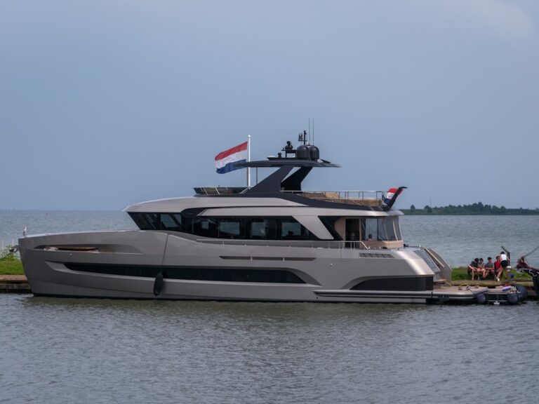 Explore the World in Style: LuxeTravelStar’s Ultimate Travel Guide